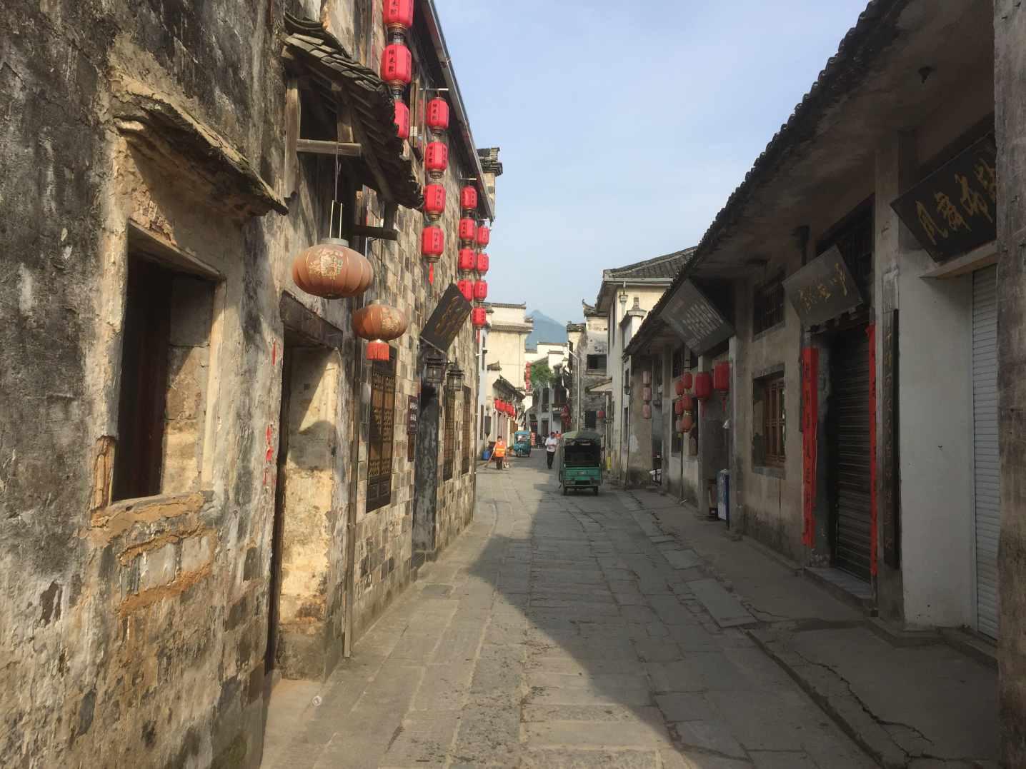盘庚为何冒死迁都？殷商九代之乱下，中兴之主力挽狂澜续命百年
